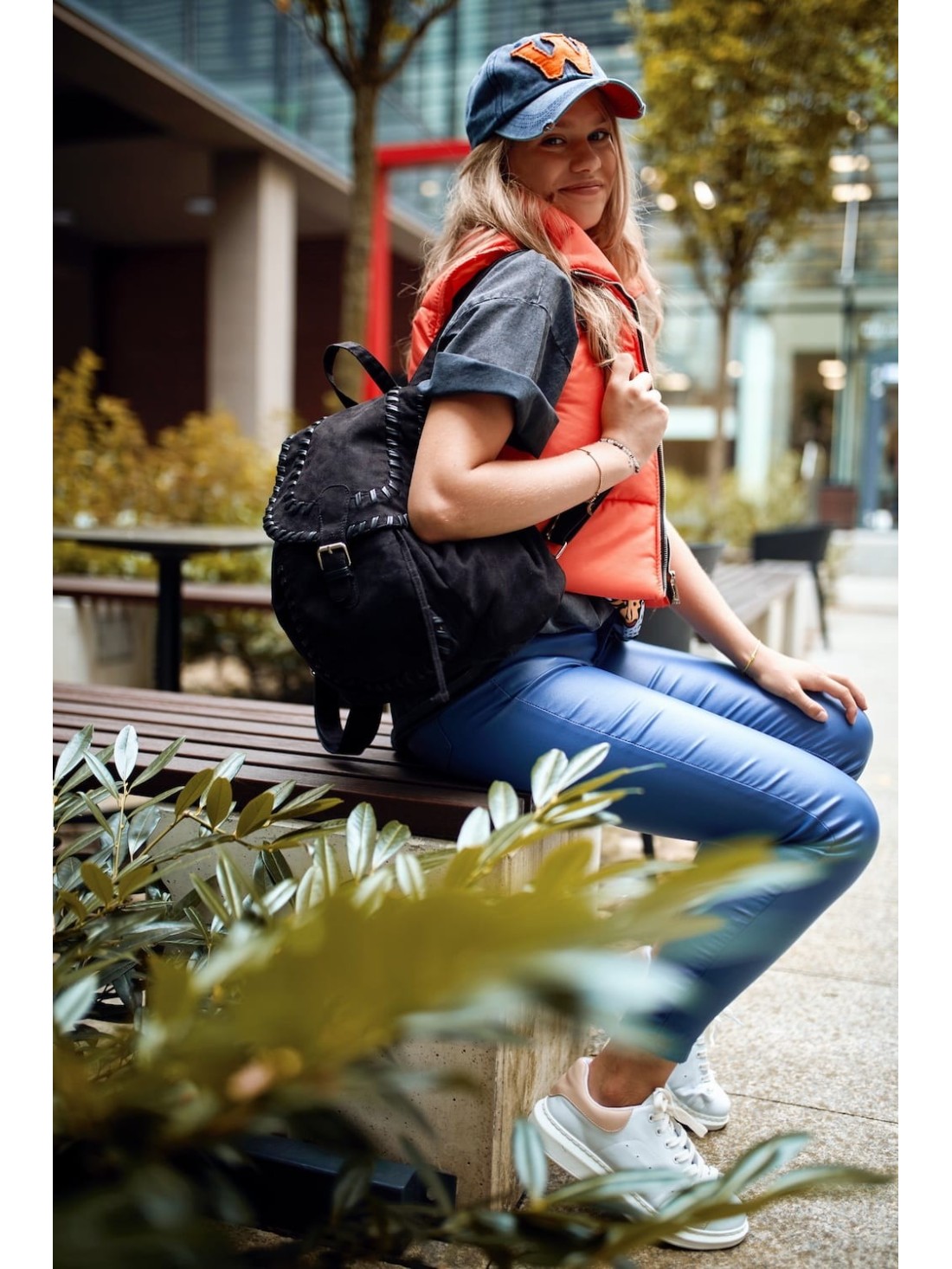 Short quilted vest with a stand-up collar, neon orange 999230 - Online store - Boutique